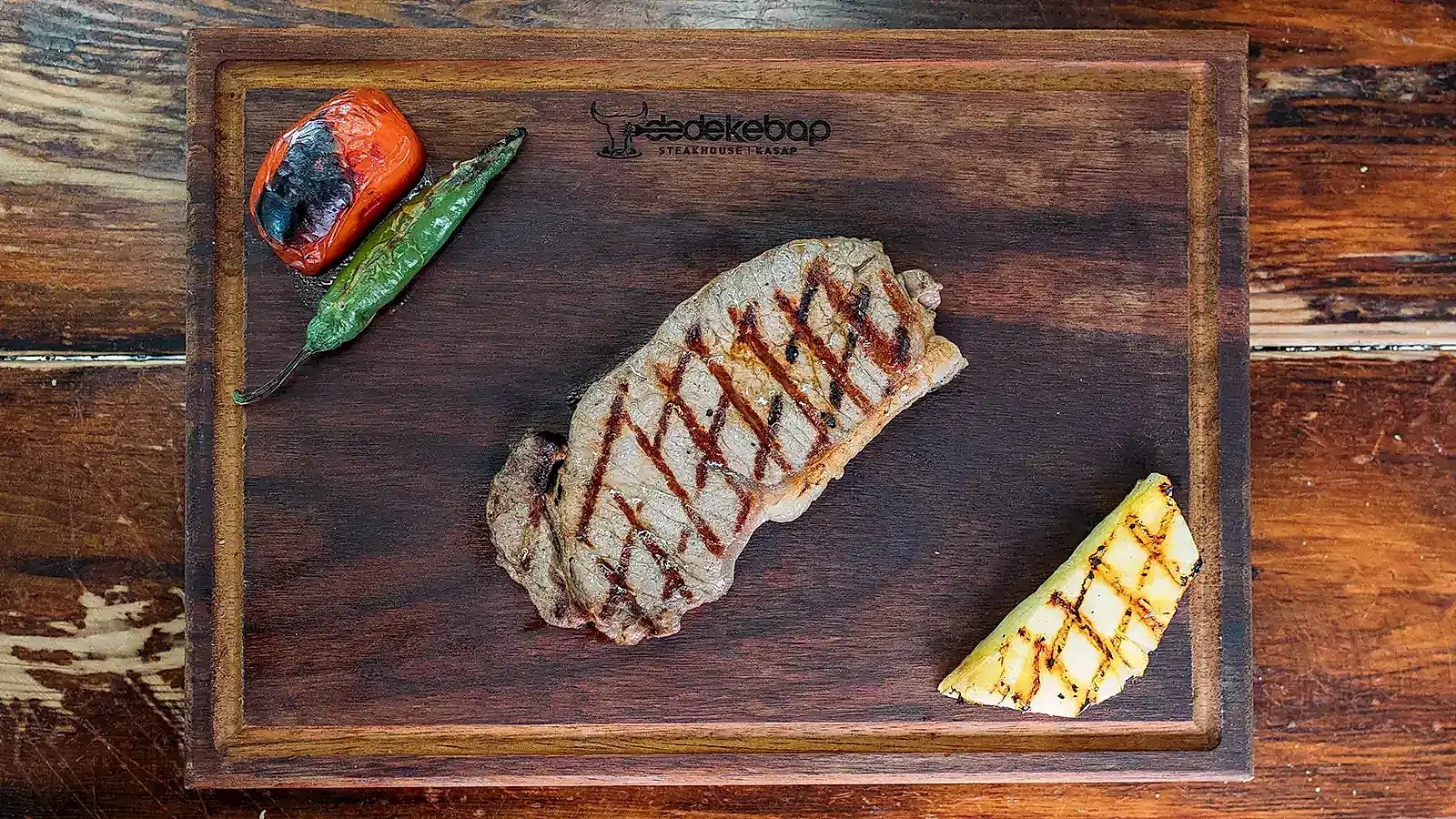 New York steak porsiyonu, ızgara et tabağı – Adana Dede Kebap Steak Burger Tatlı Kasap